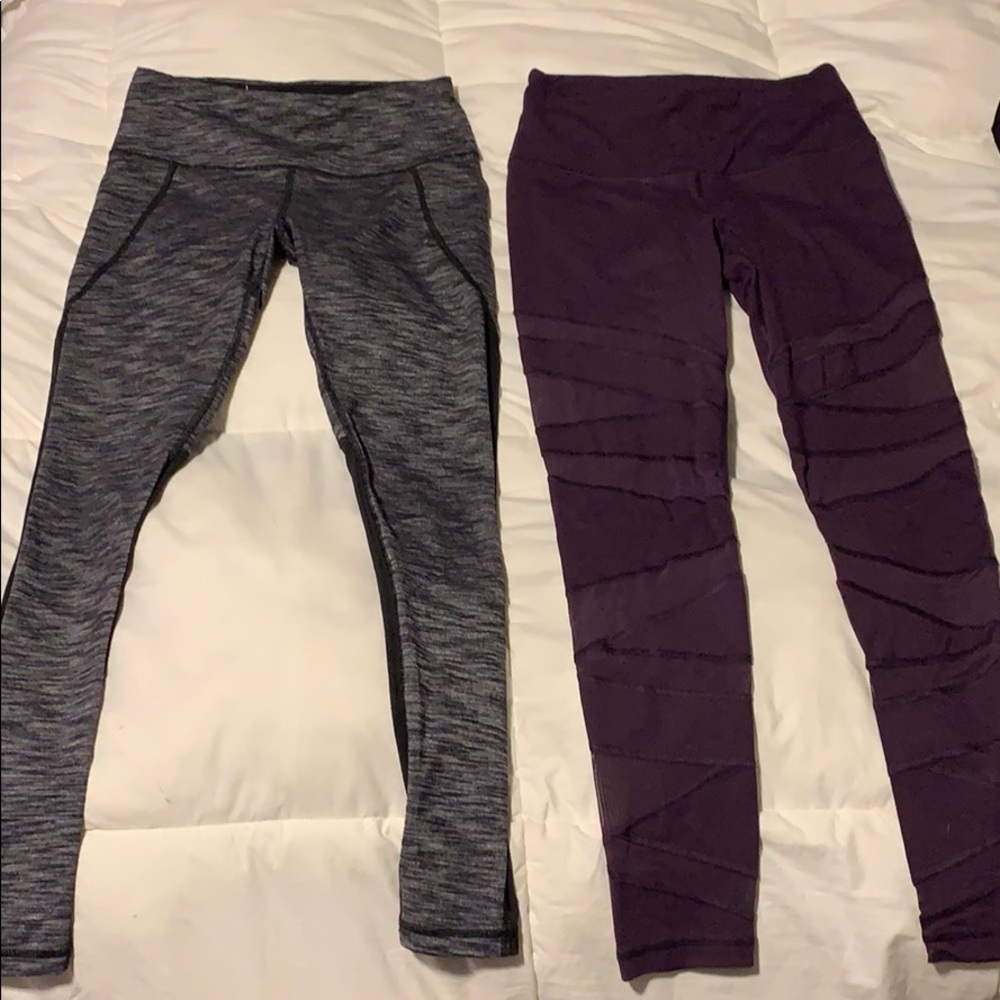 2 pairs of Victoria sport leggings